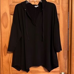 Women’s Pullover Handkerchief Hem Sweatshirt With Hood and V FrontBlack Size XXL